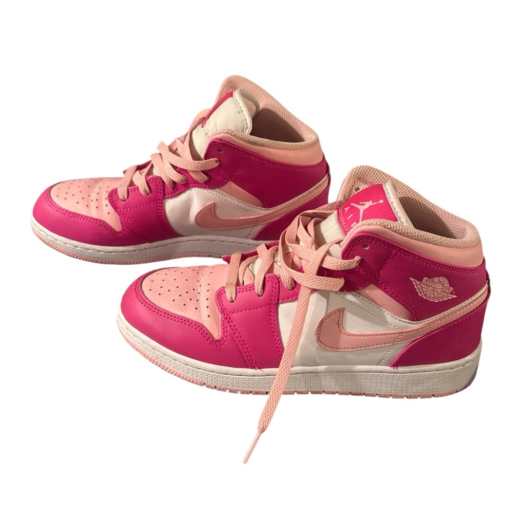Nike Air Jordan 1 Mid Pink – Women’s 8.5 / Youth 7Y